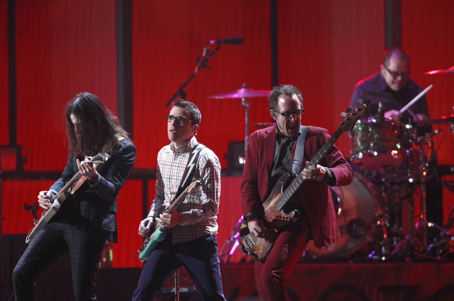 Weezer Drops New Box Set - Alt 98.7 FM | WXCT-FM