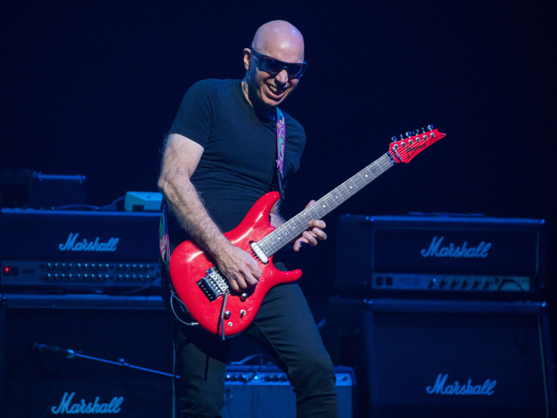 Joe Satriani Rolls Out 44 Date Fall Tour