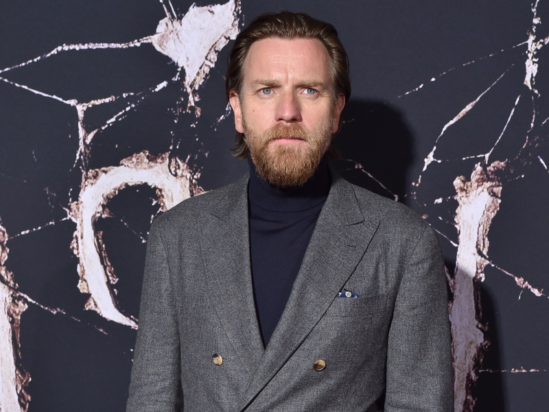 Ewan Mcgregor And Mary Elizabeth Winstead Are Scheduled To Marry This Week