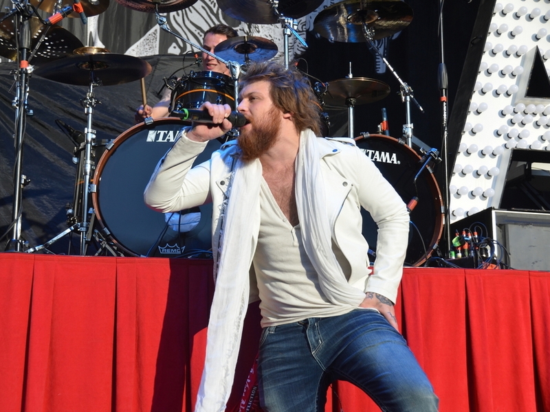 Asking Alexandria Drops Off Tur Due To Danny Worsnop’s Throat Infection