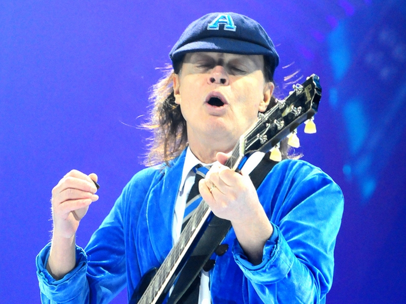 Guitars From Ac/dc, Aerosmith, Halestorm To Be Auctioned