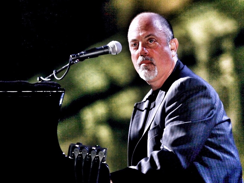 Billy Joel Joined By Joe Elliott At Detroit Stadium Gig
