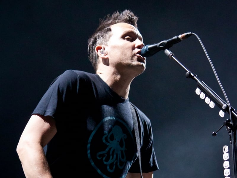 Fans Brace For Big Announcement From Blink 182
