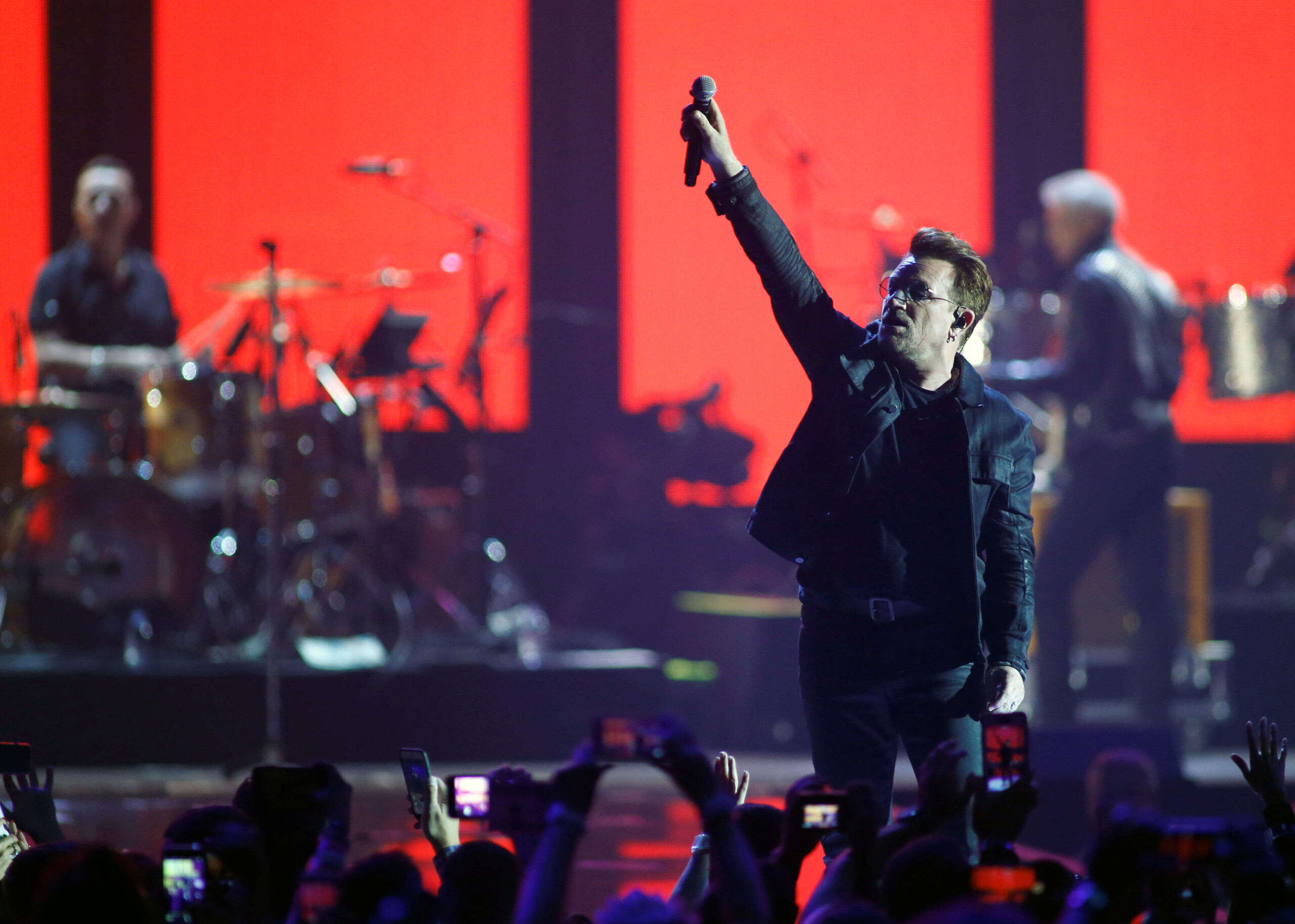 U2’s Vegas Residency At Sphere Comes To A Close - Alt 98.7 FM | WXCT-FM