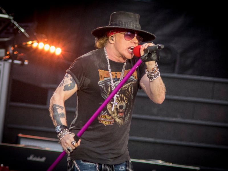 Axl Rose Is Done Tossing His Mic Out To The Audience