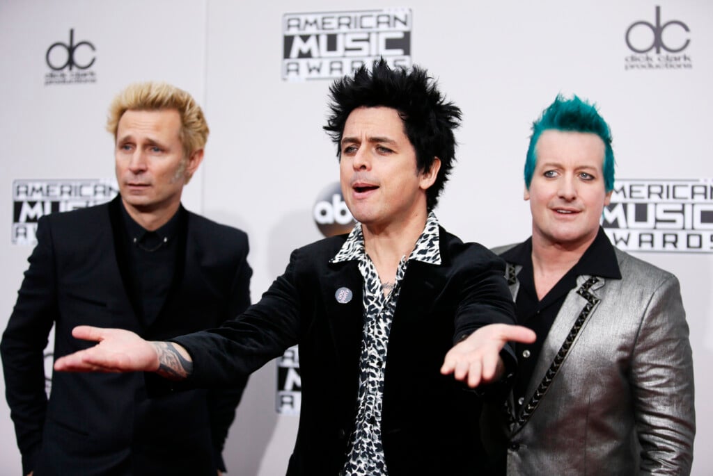 Green Day Arrives At The 2016 American Music Awards In Los Angeles
