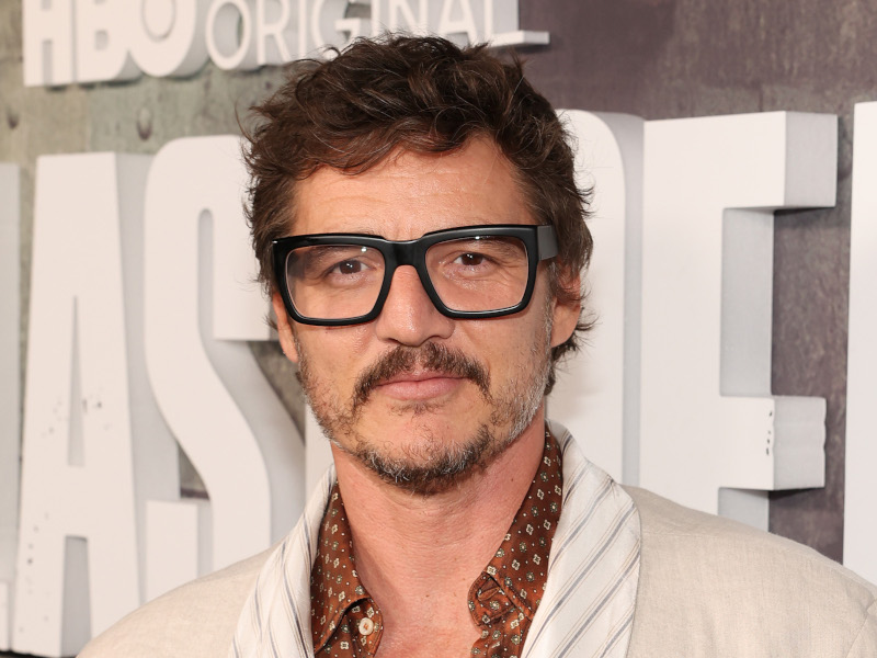 Pedro Pascal Reveals He Got ‘a Bit Of An Eye Infection’ After Letting Fans Put Their Thumbs In His Eyes