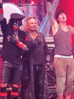 Motley Crue Play Secret Gig In London