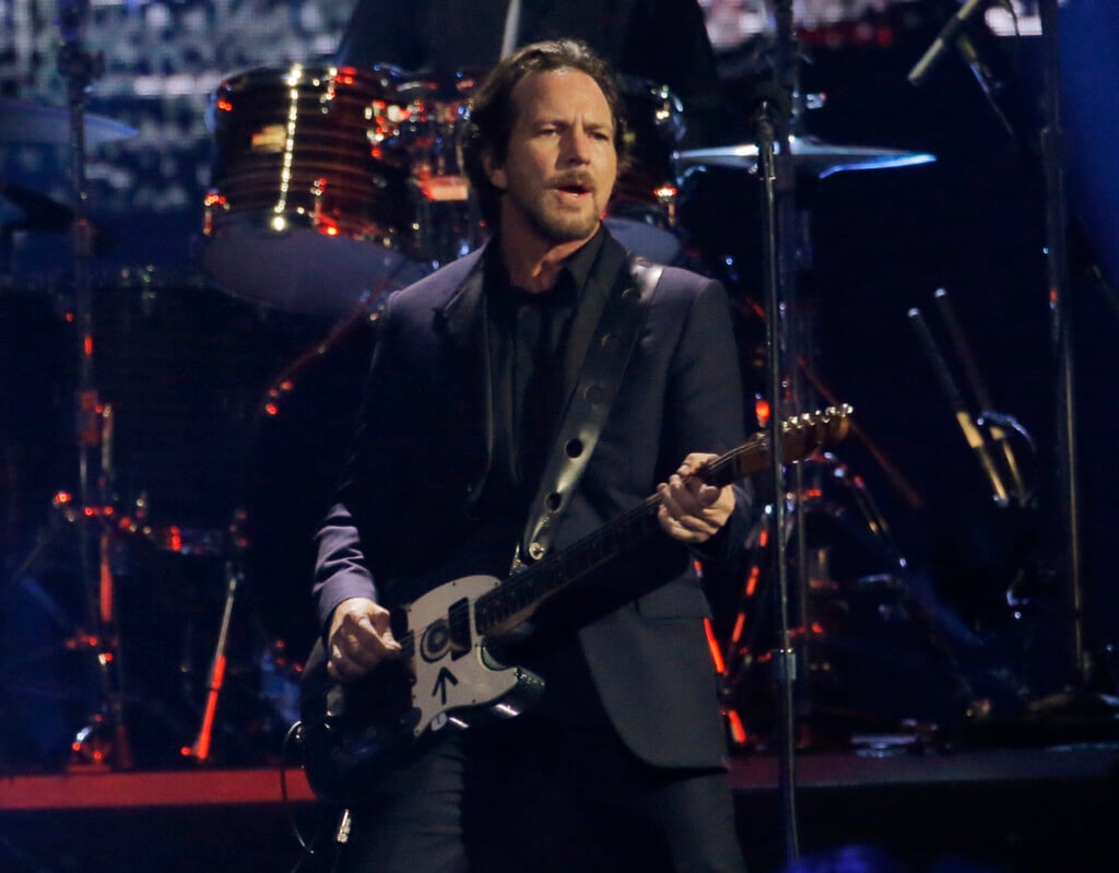 32nd Annual Rock & Roll Hall Of Fame Induction Ceremony Show