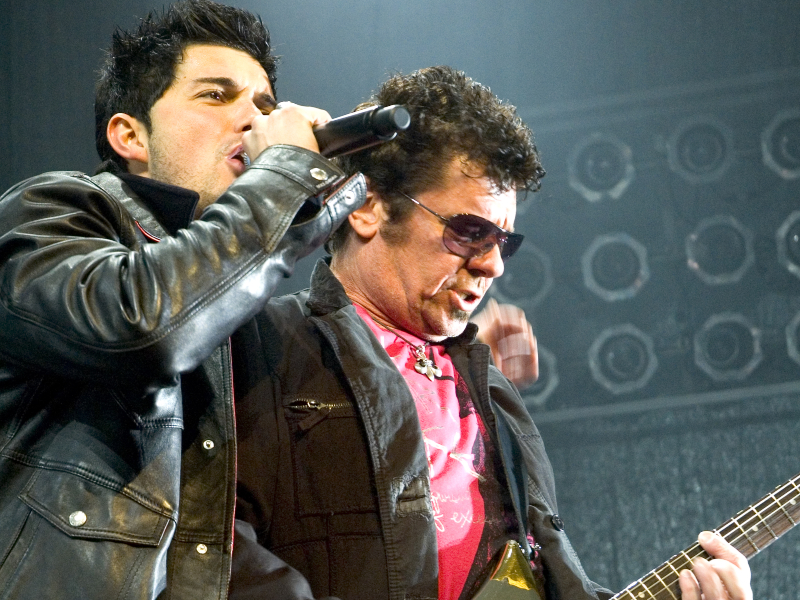 Inxs Members Reunite To Celebrate 4 Billion Streams