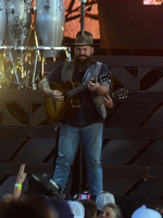 Zac Brown Says Dave Grohl Is ‘everything You’d Want Him To Be And More’