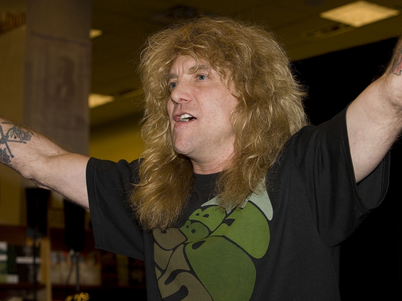 Guns N’ Roses’ Steven Adler And Motley Crue’s Vince Neil In Concert This Week