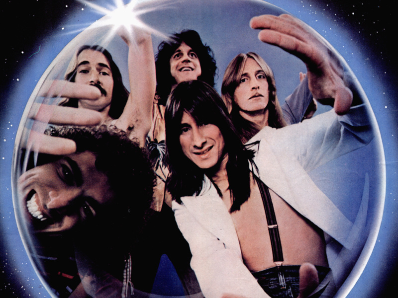 New Journey Band Biography ‘worlds Apart’ Now Available