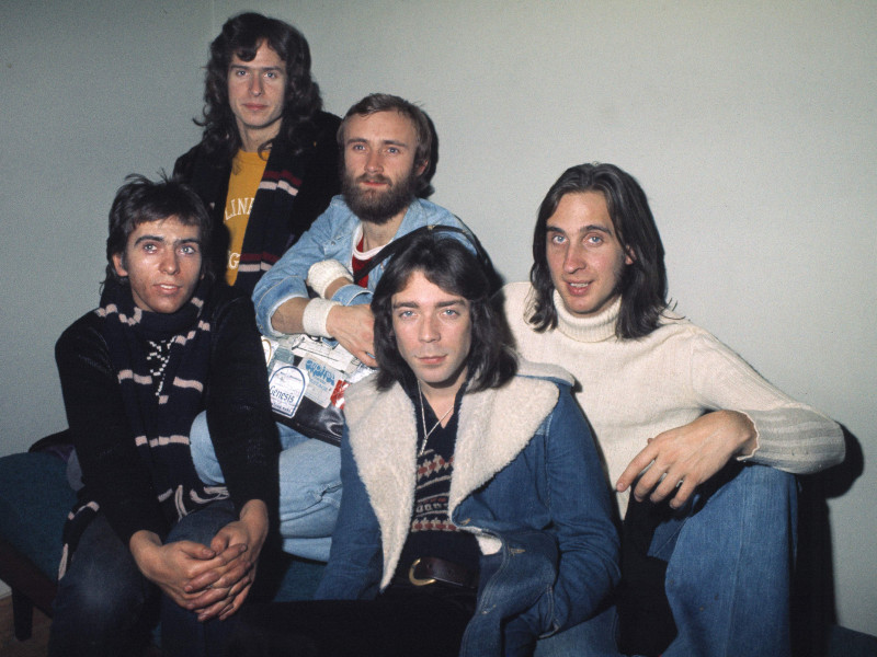 Former Genesis Guitarist Steve Hackett Releases New Video