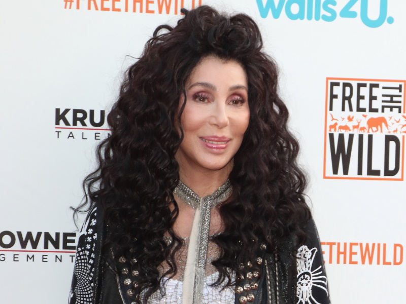 Paul Giamatti Is ‘dying To Know’ Why Cher Wants To Talk To Him