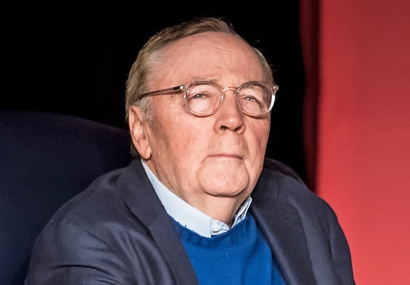 Michael Crichton & James Patterson’s Bestseller ‘eruption’ To Become Movie