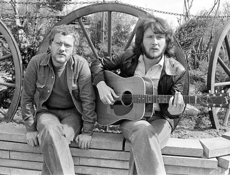 Joe Egan, Co Founder Of Stealers Wheel, Has Died At 77