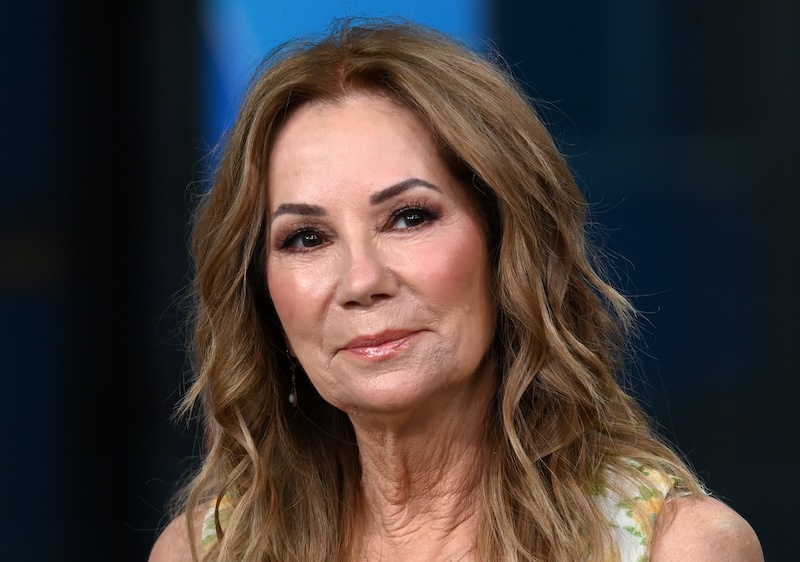 Kathie Lee Gifford Hospitalized With Fractured Pelvis After Hip Replacement