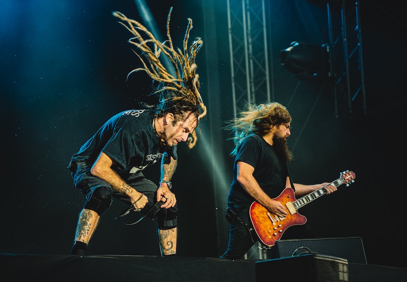 Lamb Of God’s Randy Blythe Rages Against Using Cell Phones At Concerts