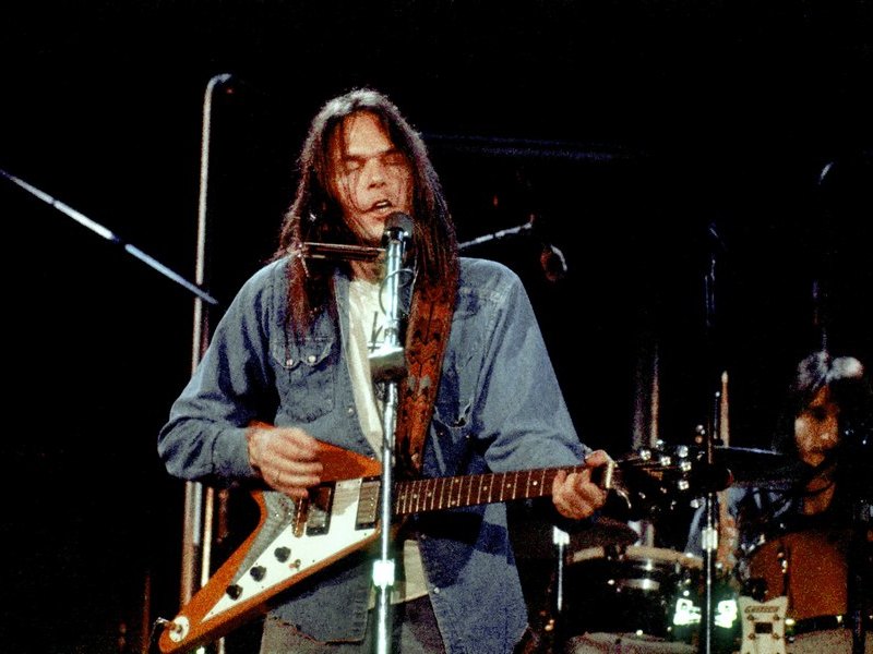 Neil Young And Stephen Stills Reunite At Charity Concert In California