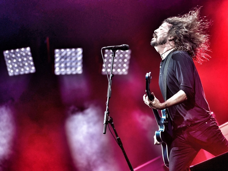 Dave Grohl’s Wife Jordyn Blum Still Not Wearing Ring After His Extra Marital Affair Scandal