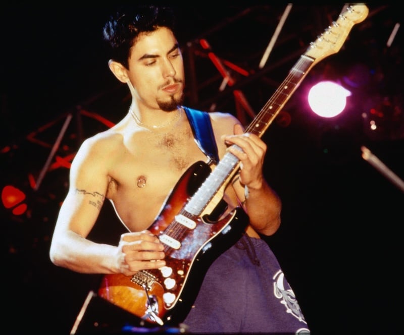 Dave Navarro, Jerry Cantrell, Duff Mckagan, Billy Idol Taking Part In Above Ground Benefit