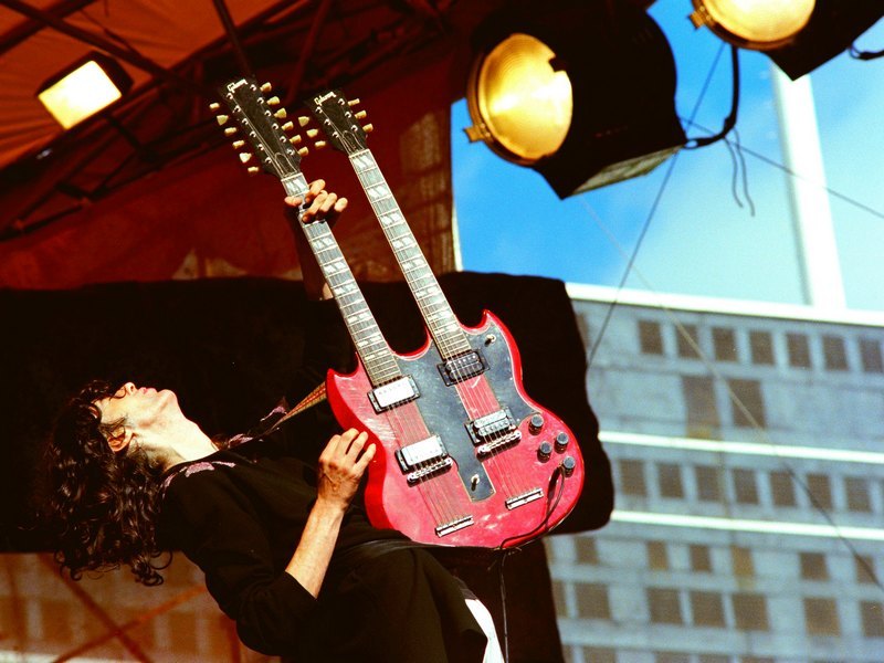 Jimmy Page And The Black Crowes Announce 25th Anniversary Reissue Of ‘live At The Greek’