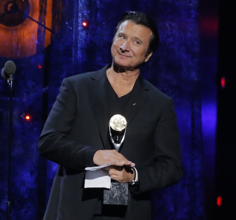 Steve Perry Duets With Willie Nelson On A New Version Of Journey’s “faithfully”