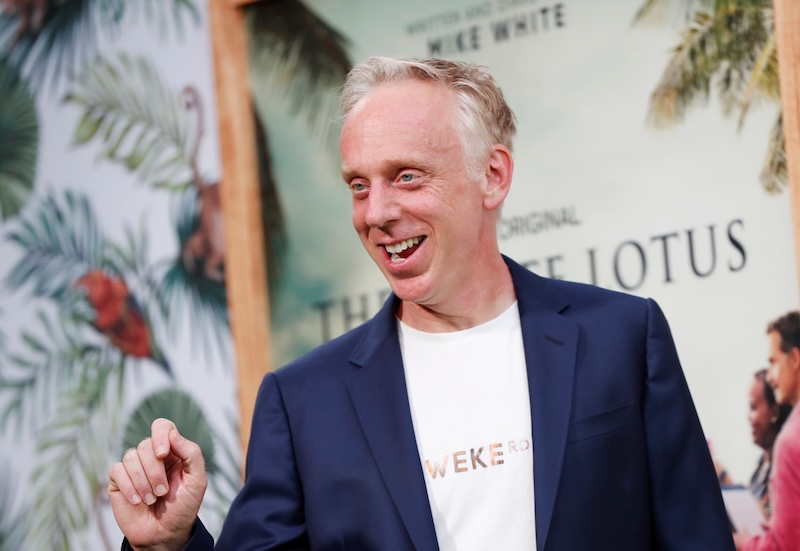 ‘the White Lotus’ Creator Mike White To Compete On Cbs’ ‘survivor 50’