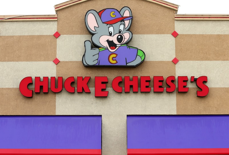 Chuck E. Cheese Launches Chuck’s Arcade Chain For Adults Nationwide
