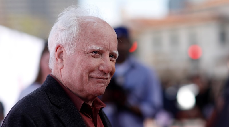 ‘jaws’ Star Richard Dreyfuss Drops Out Of Sharkcon Due To Viral Bronchitis