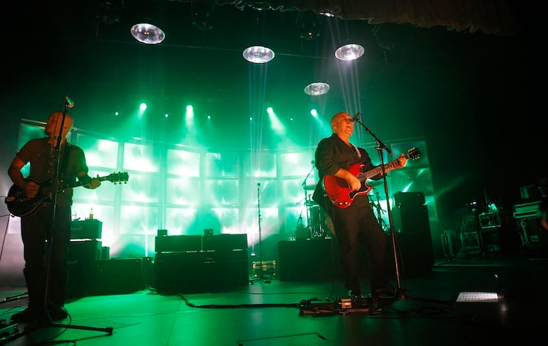 Ex Pixies Bassist Paz Lenchantin Concocts A Perfect Circle Reunion On New Single “hang Tough”