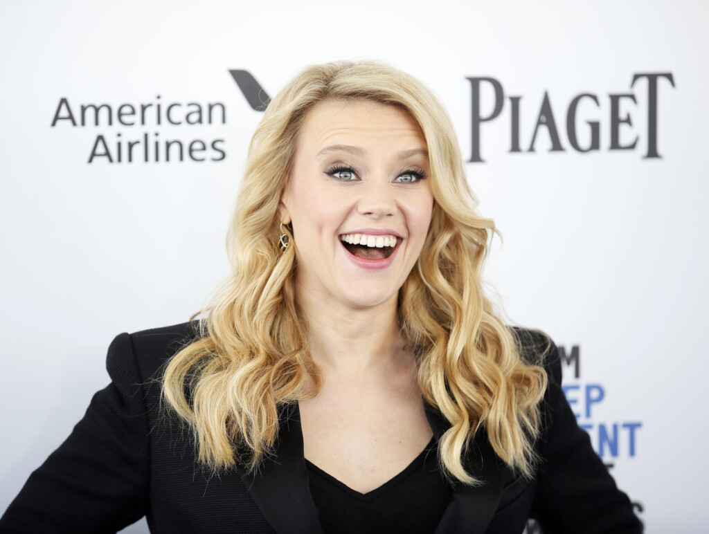 Kate Mckinnon Opens Up About ‘gross’ Geographic Tongue Condition