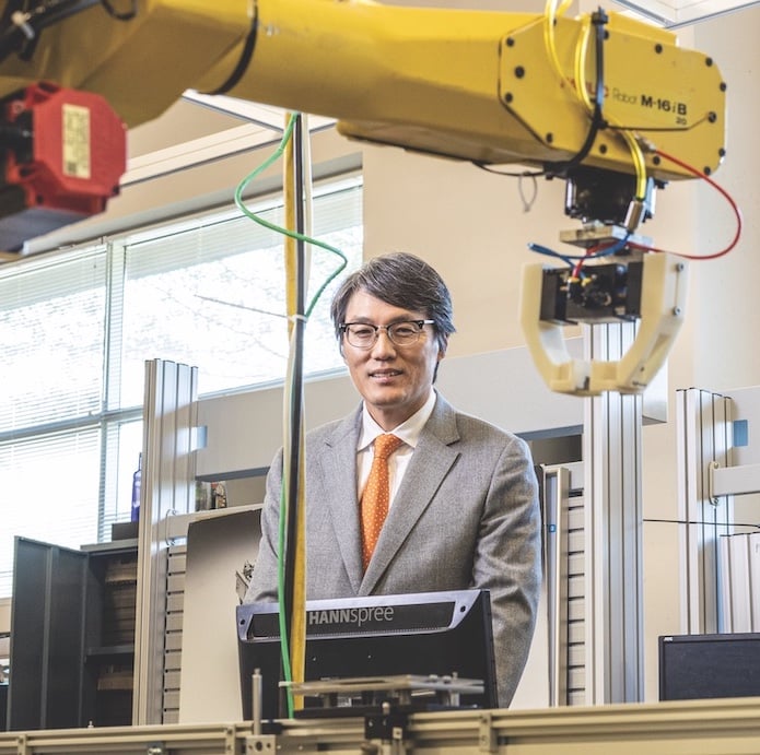 Cutting Edge Program: Yusun Chang, chair of the Department of Robotics and Mechatronics Engineering at KSU