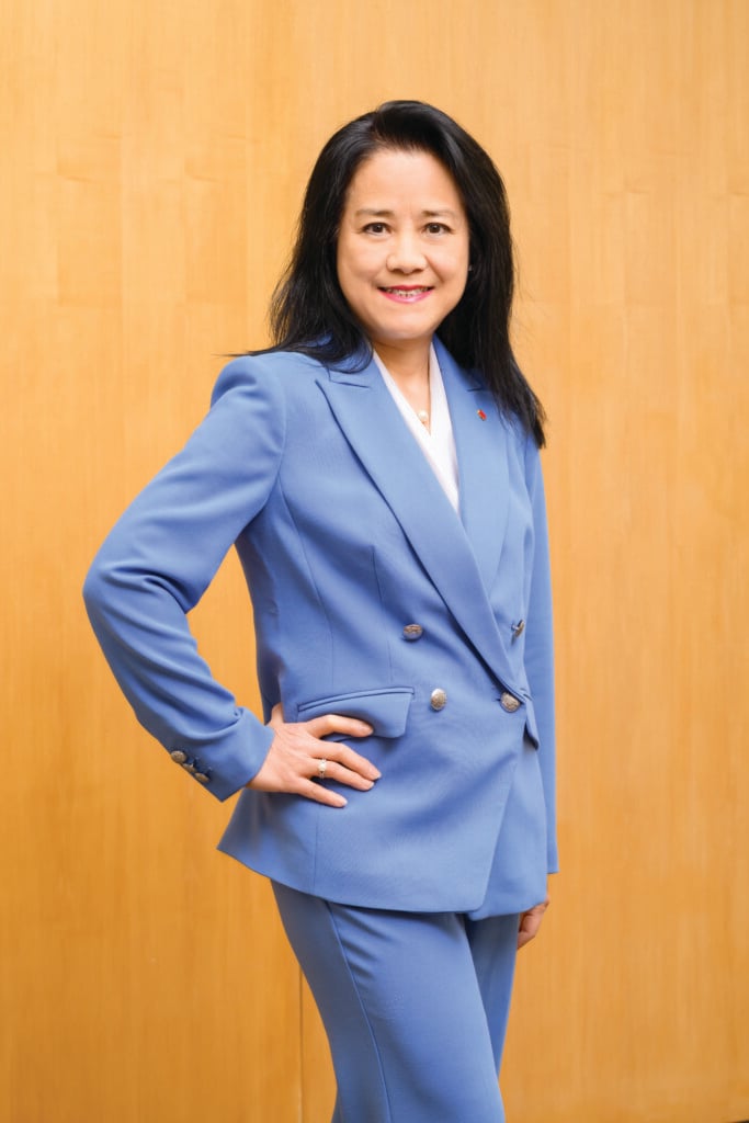 Beautiful Rasolin Kwan Catching up with... Rosaline Kwan - Georgia Trend Magazine