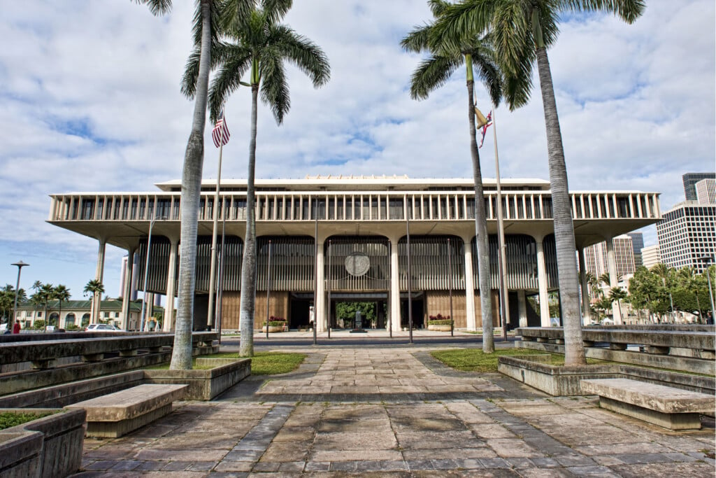 04 23 Hawaii State Capital Gettyimages 488523639