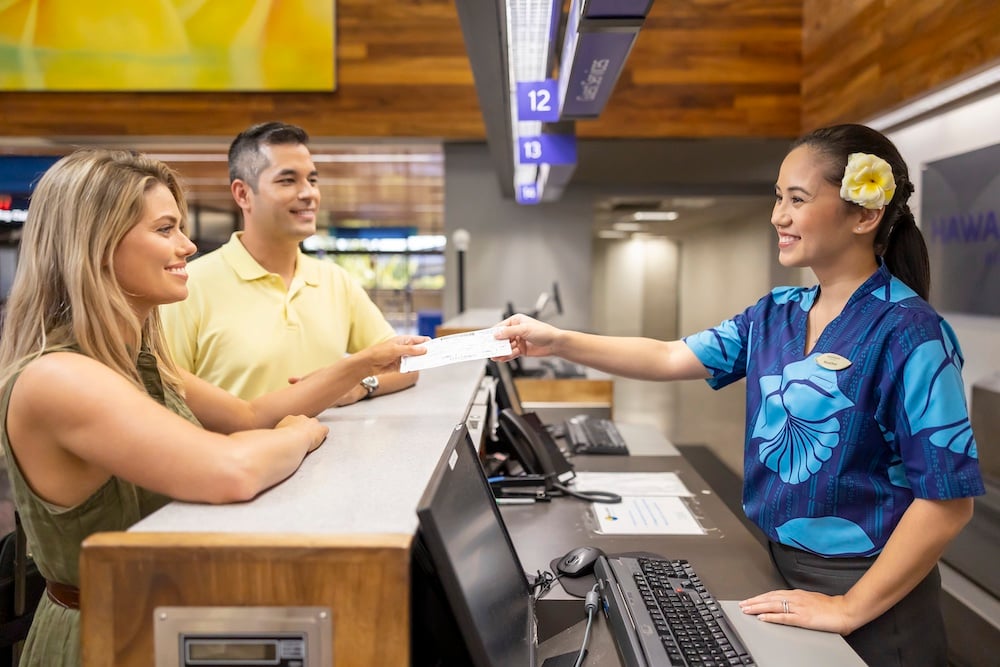 Hal Lobby, Hnl, Guest Services
