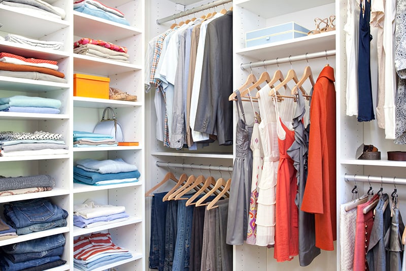 DESIGNING AND ORGANIZING YOUR KID'S CLOSET: TOP TIPS TO HELP