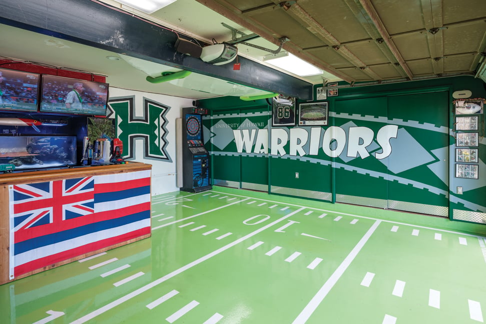 The Ultimate Fan Cave for UH Football - Hawaii Home + Remodeling