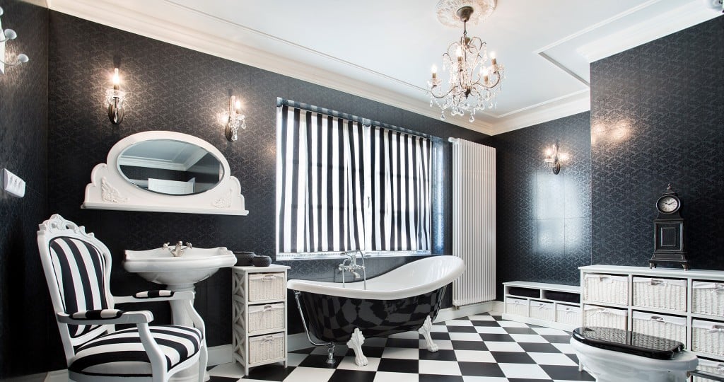 Statement-Making Black & White Bathroom