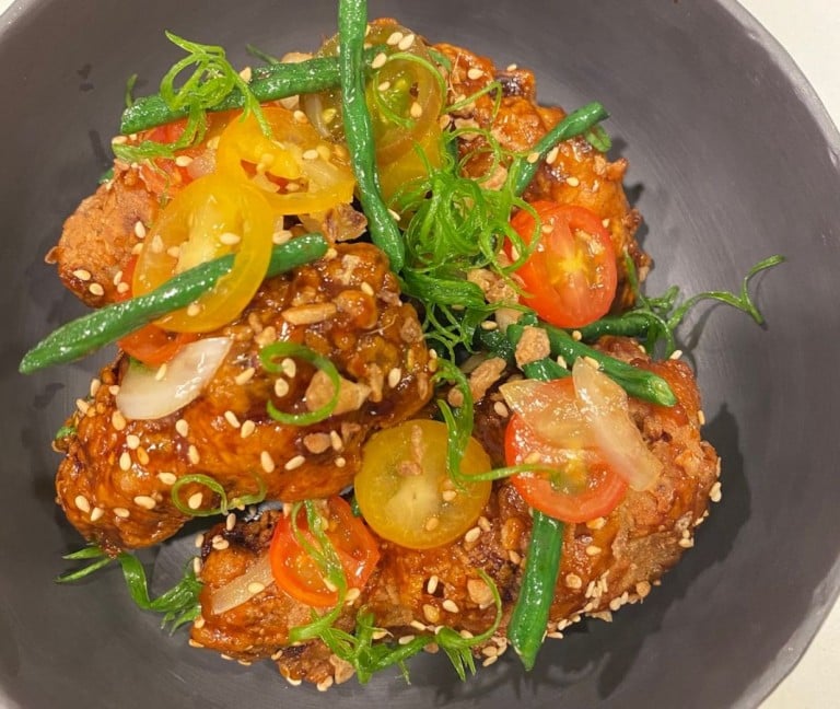 HAWAIʻI in the Kitchen: Colin’s Garlic ʻKorean Style’ Fried Chicken