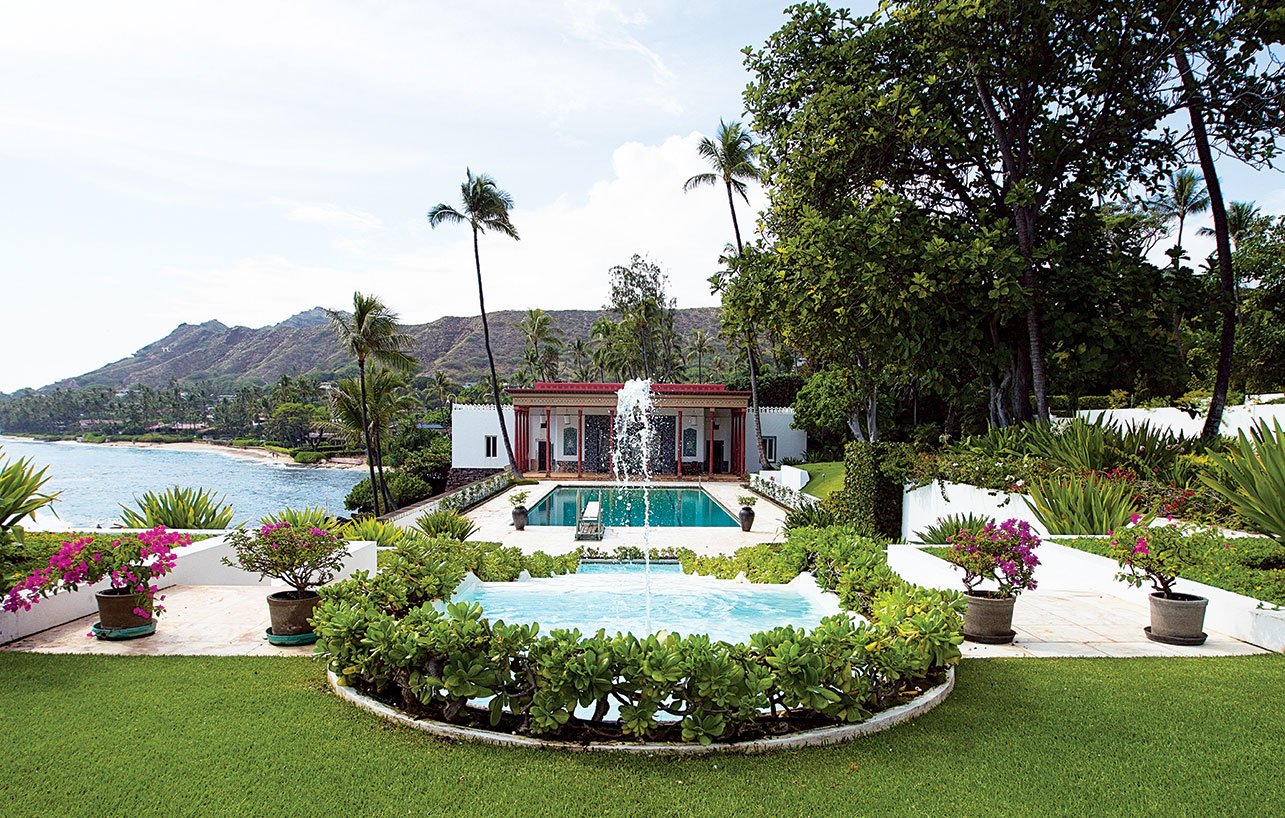 A tour of Shangri La, the dreamy estate-turned-museum of Doris 