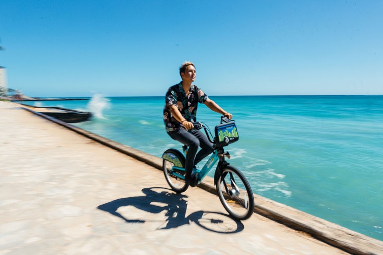Take the Scenic Route with Biki, Hawaiʻi's Bike Sharing Program Hawaii Magazine