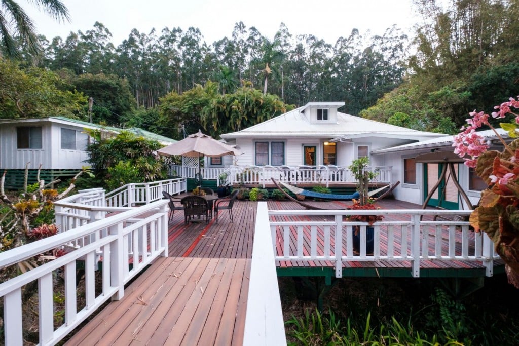 Find Solitude And Serenity At The Waipiʻo Wayside Bed And Breakfast Hawaii Magazine