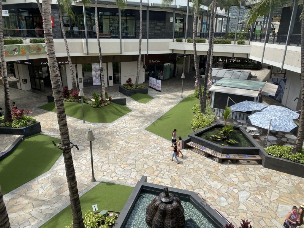 hermes ala moana