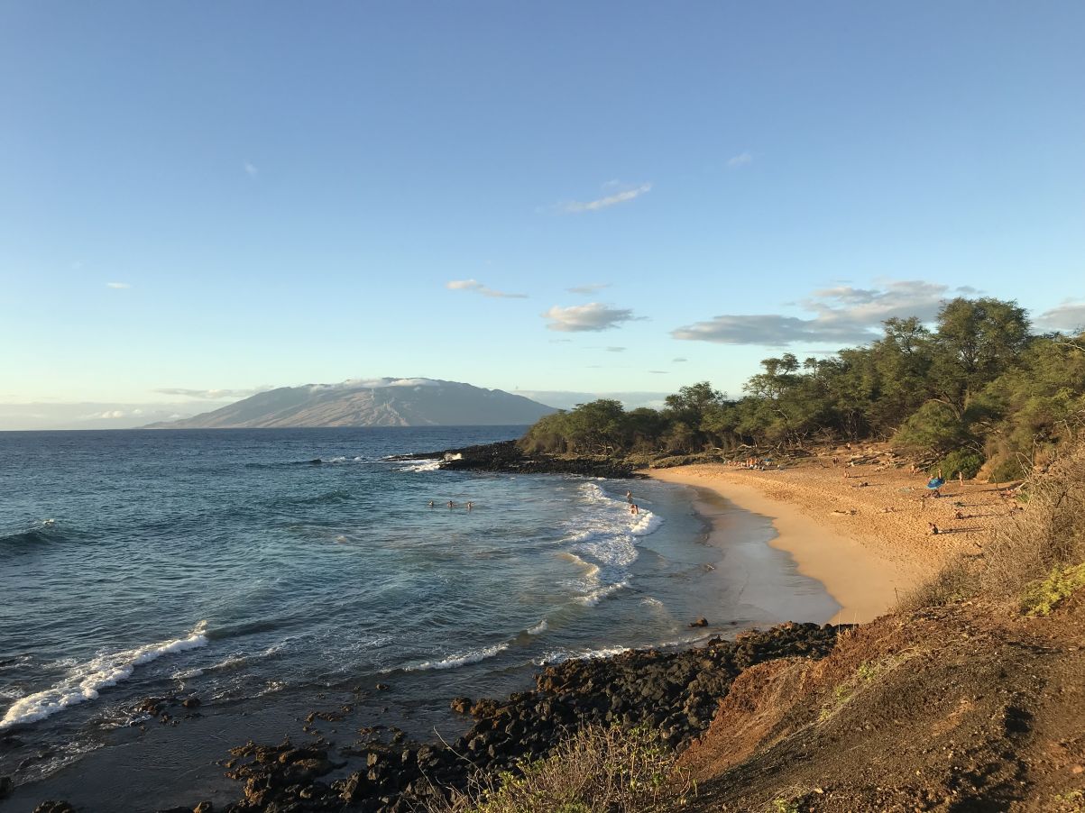 Is it Legal to be Nude at Hawaii Beaches? pic