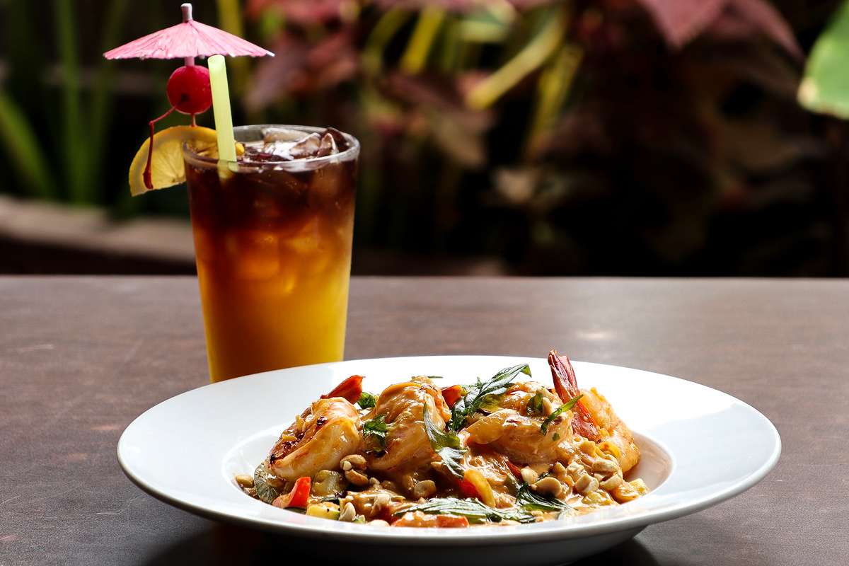 7 Hot Dining Spots on Molokai Hawaii Magazine