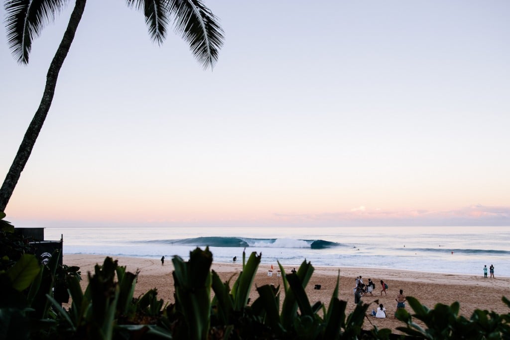 Pipeline, Oahu 2019 (c) WSL _ Sloane