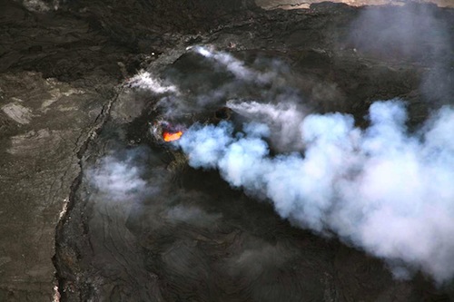 VIDEO: New views of lava flow, lava tube system on Kilauea volcano’s ...