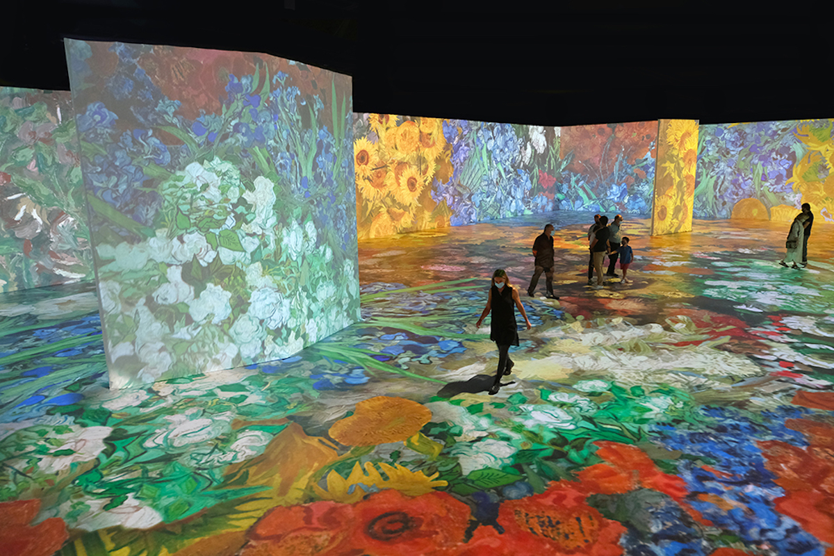 Blockbuster “Beyond Van Gogh: The Immersive Experience” is Coming to ...